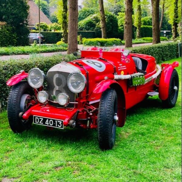 photo of Jon Hamilton Nash