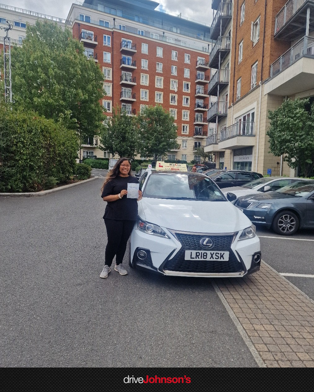 Lina Taifder Pass Photo