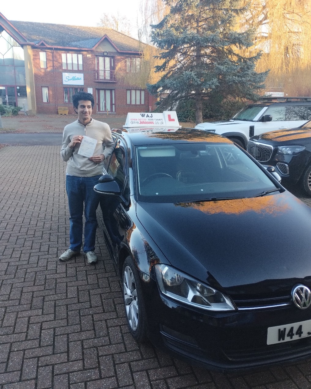 driving test pass photo of Shrey Jishnu Singh Matharu