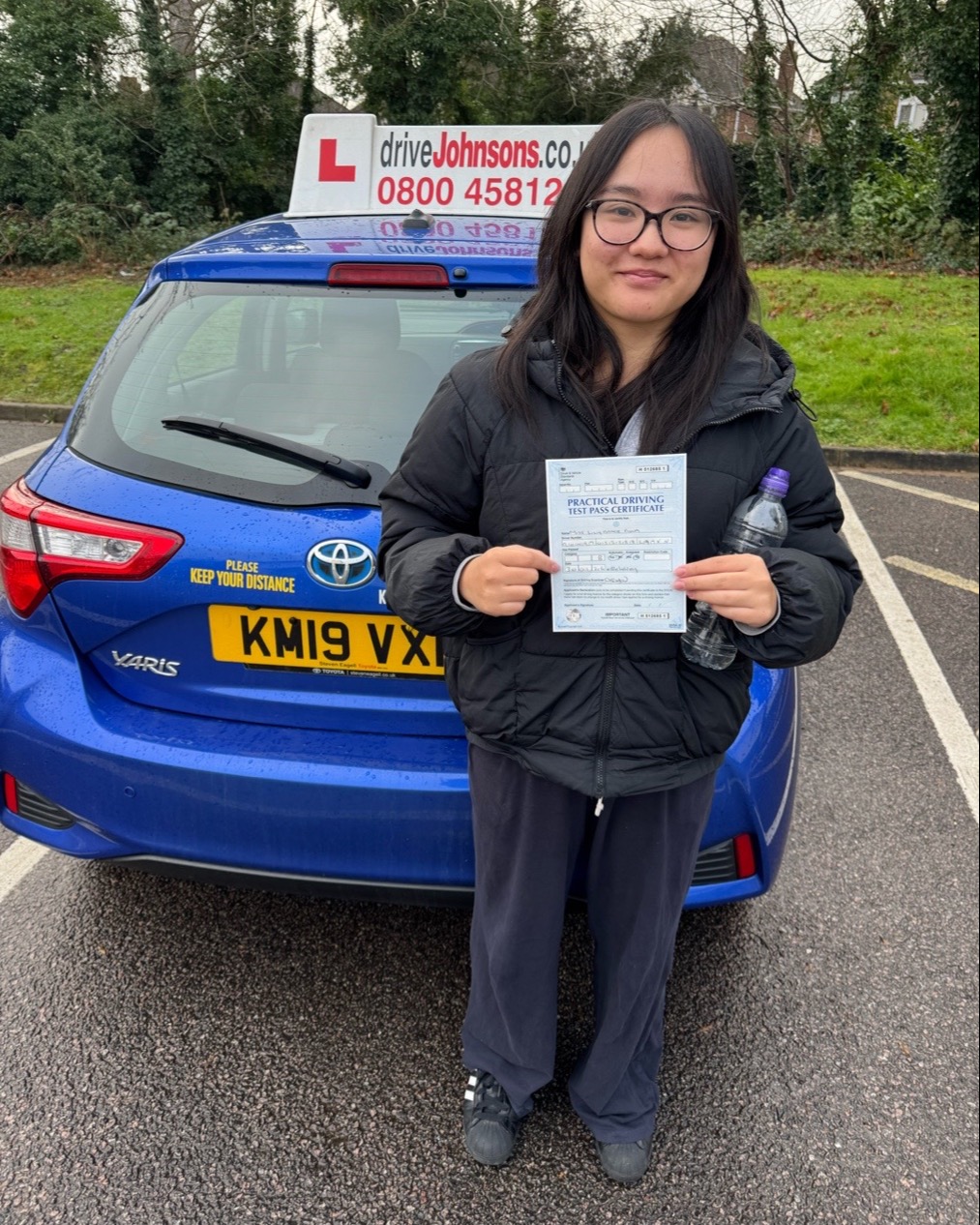 driving test pass photo of Lily