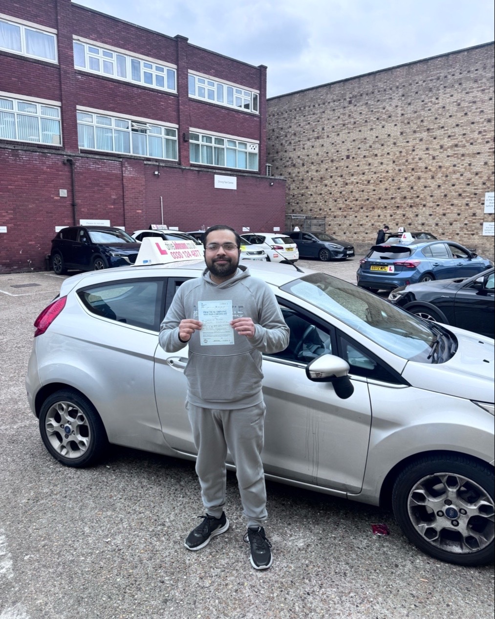 hussain baksh Pass Photo