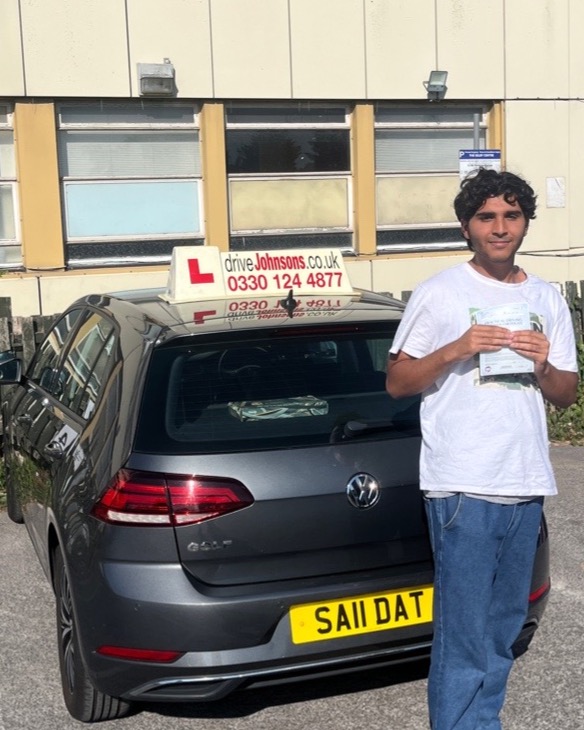 driving test pass photo of Muhammad Haseeb Qureshi