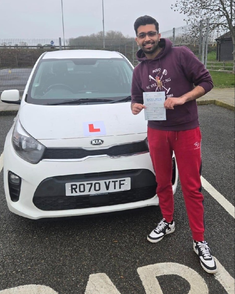 driving test pass photo of Sayhan Sheikh