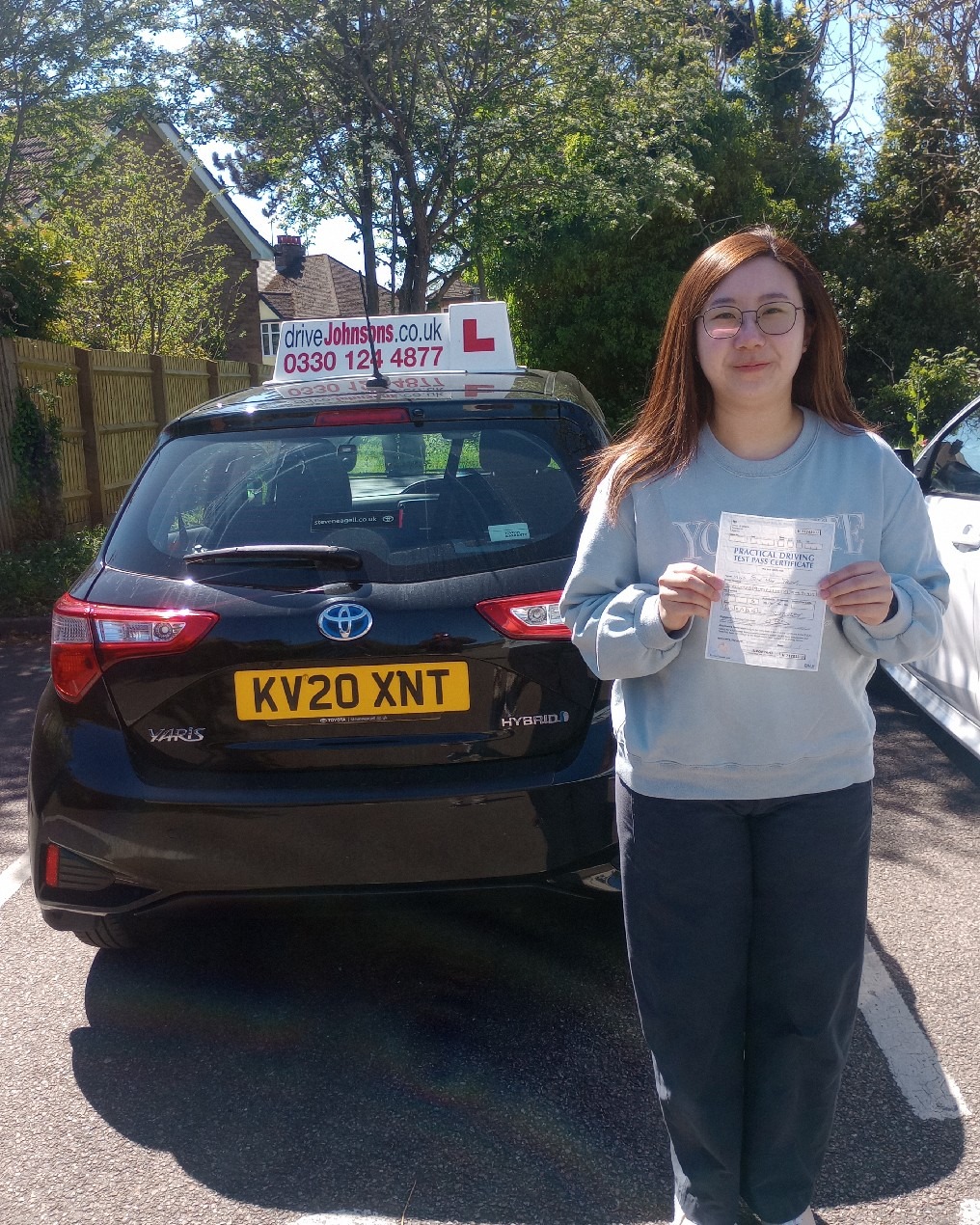 candice young Pass Photo