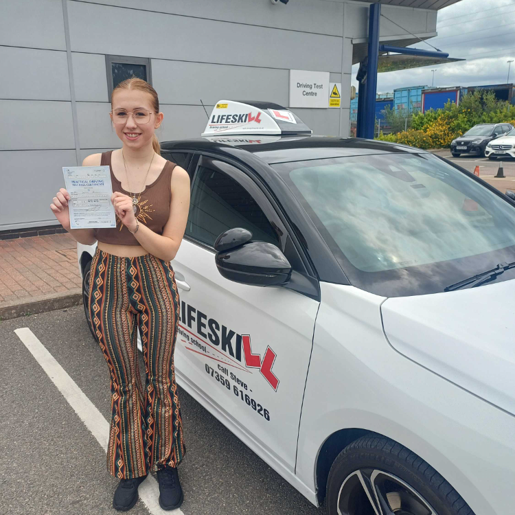 Jasmine Rastall Pass Photo