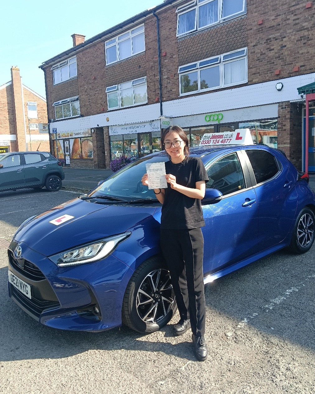 driving test pass photo of Ying Kong