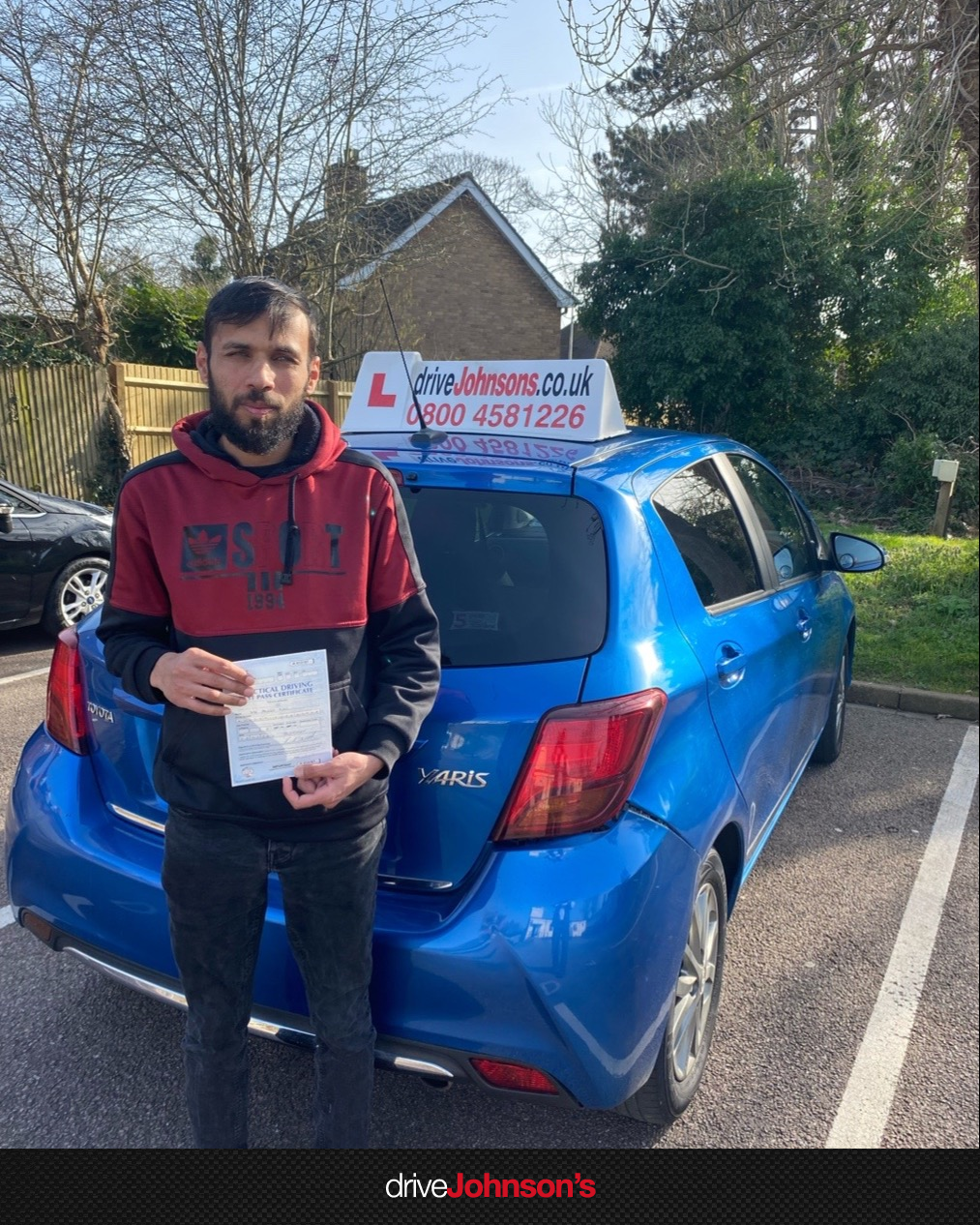 Anees Ayaz Pass Photo