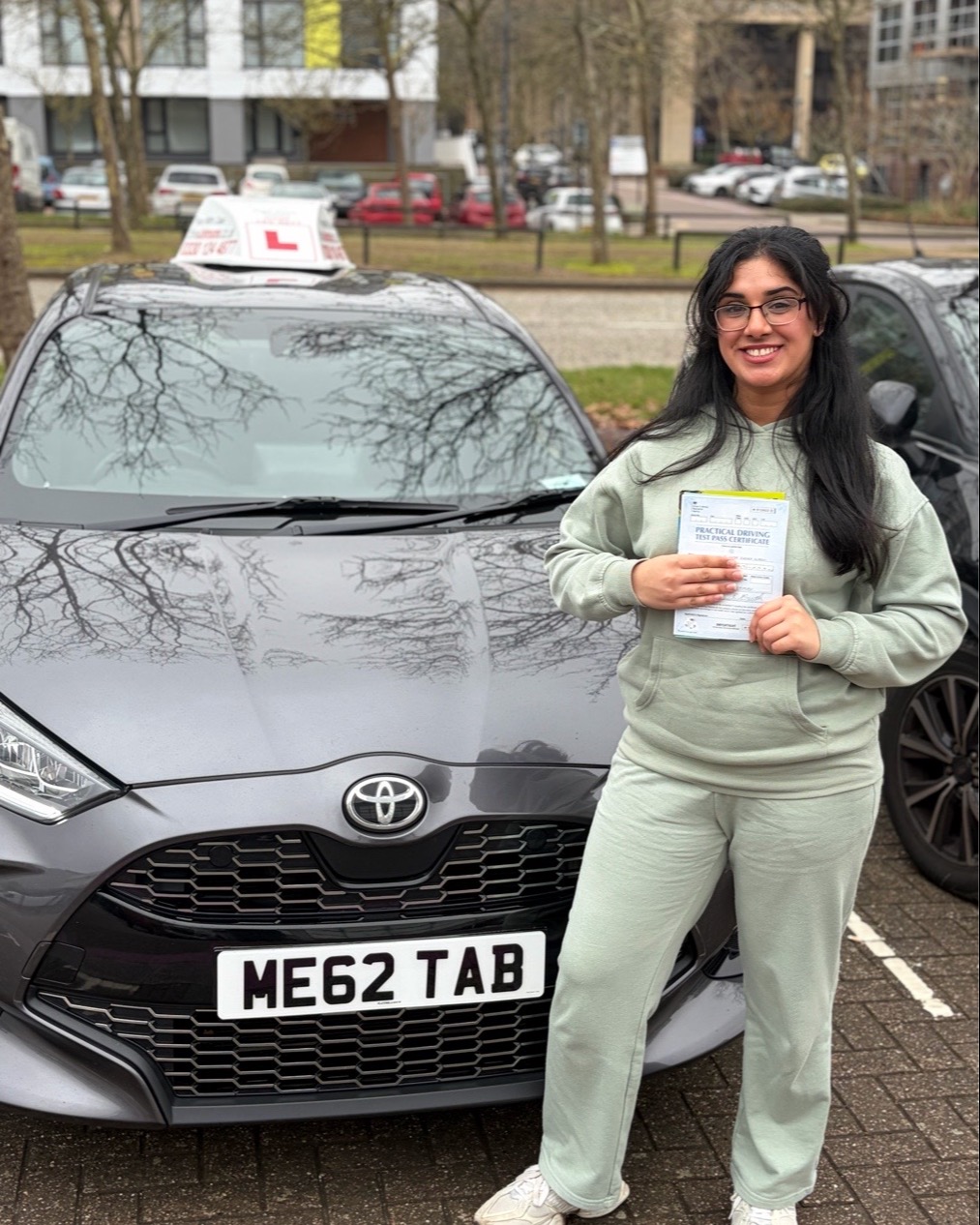 Umay Naqvi Pass Photo