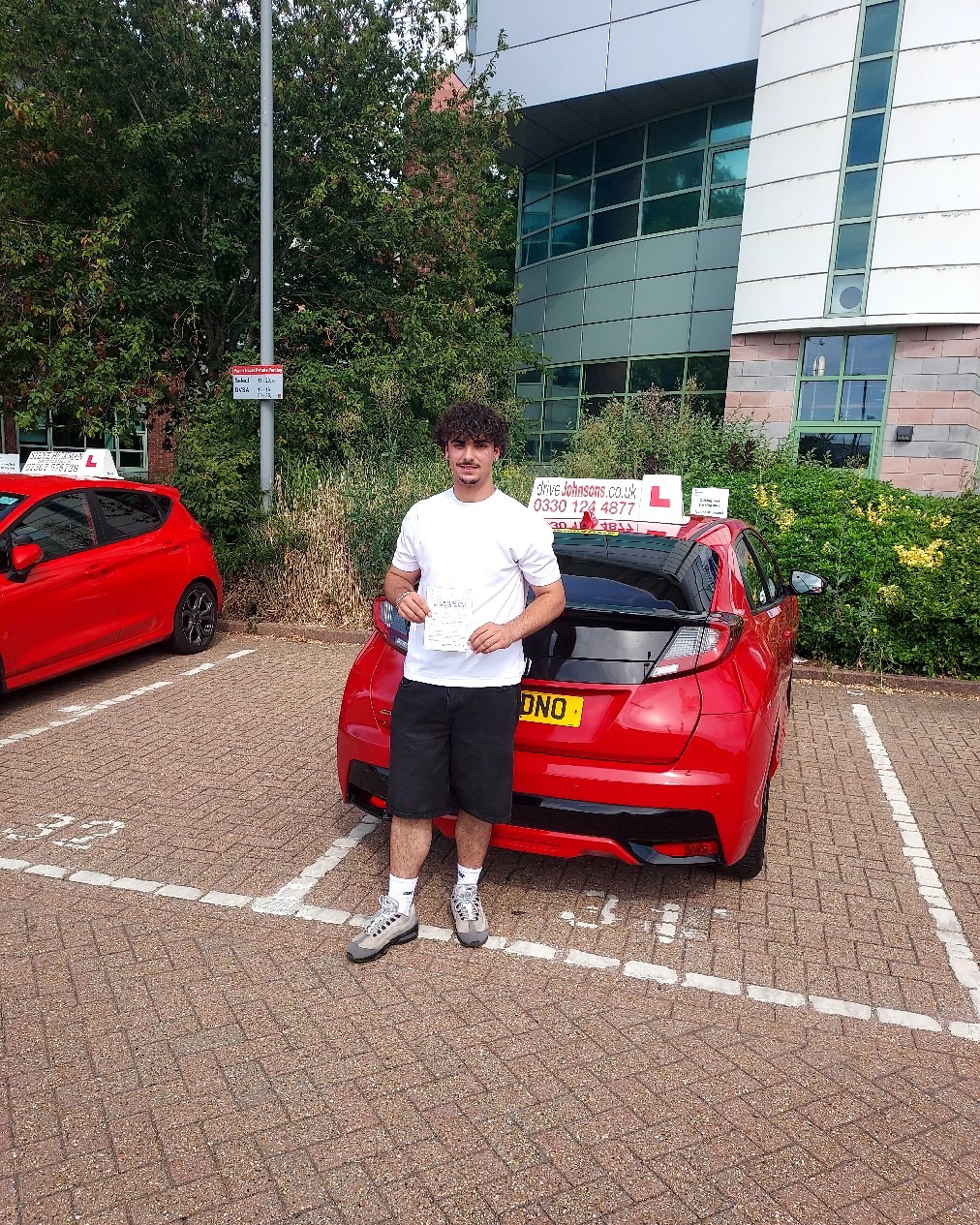 driving test pass photo of Eddy Guta