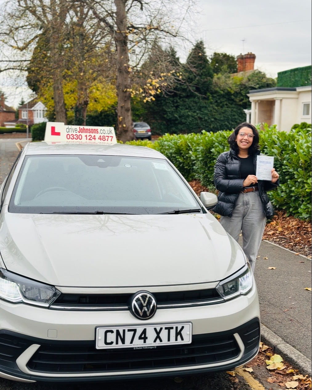 Meryem Quzzam Pass Photo