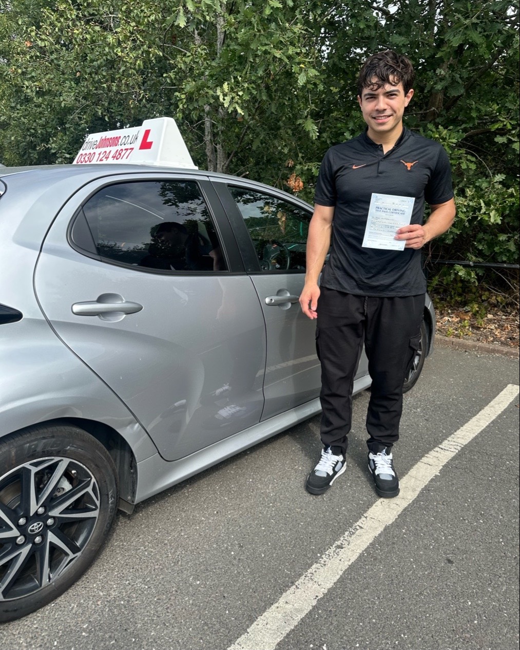 Aron Hudayguliev Pass Photo