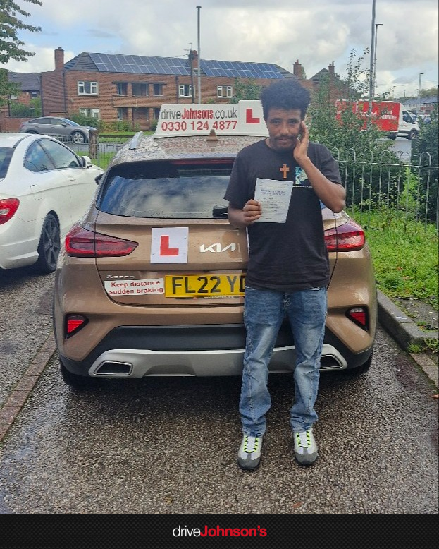 Dawit pass photo