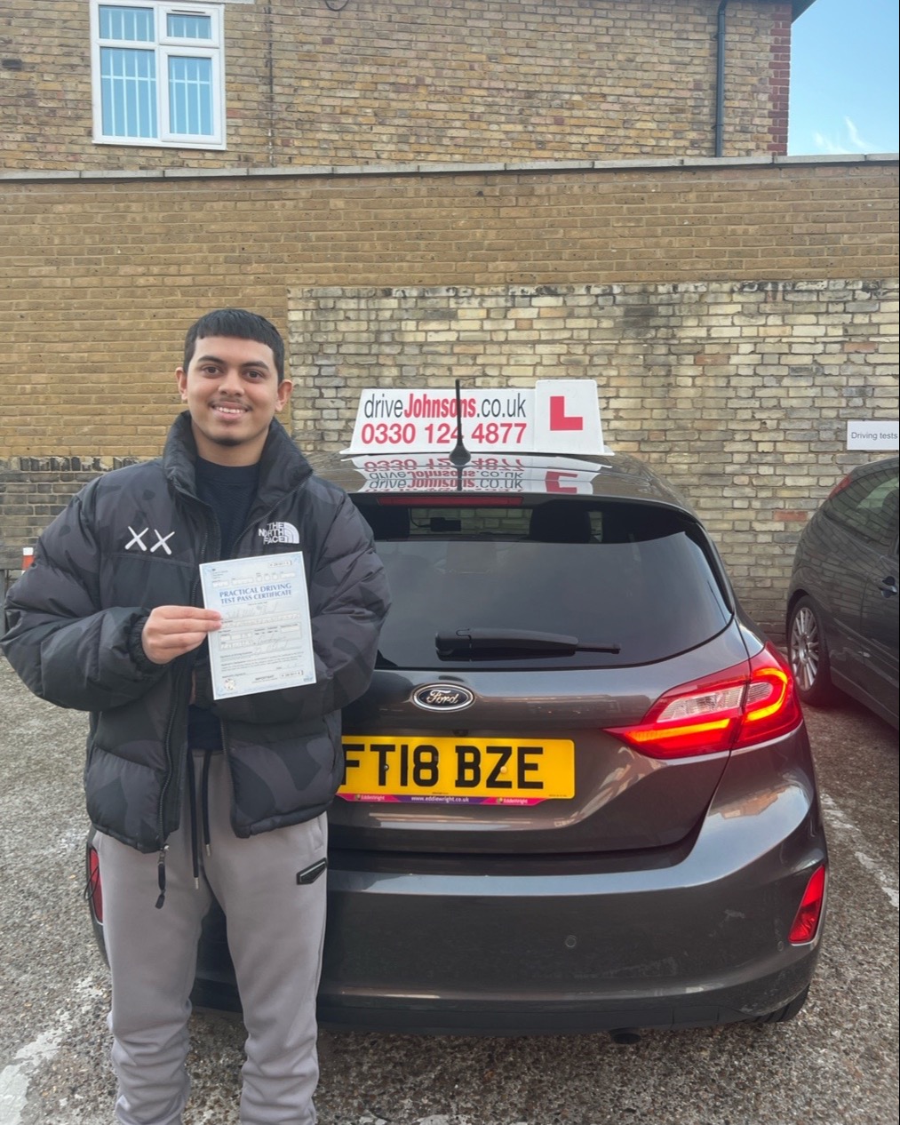 Salah Ahmed Pass Photo