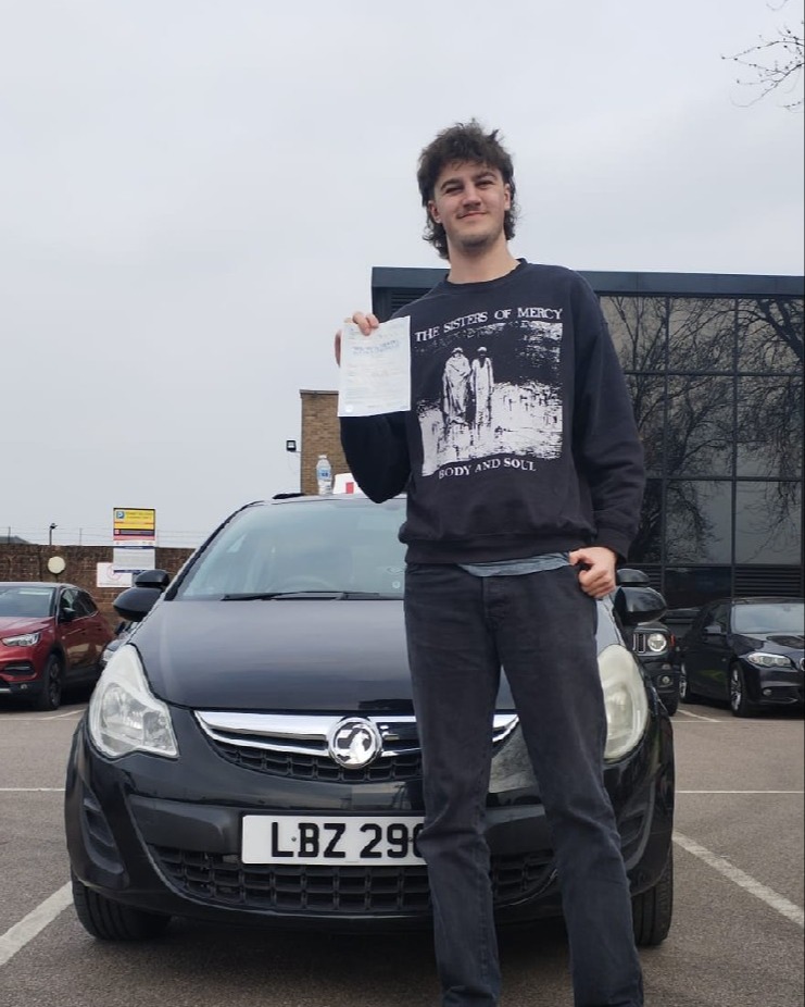 Alistair Hampshaw Pass Photo