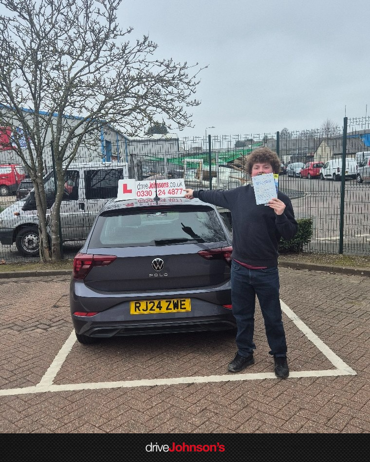 Micky Gittos Pass Photo