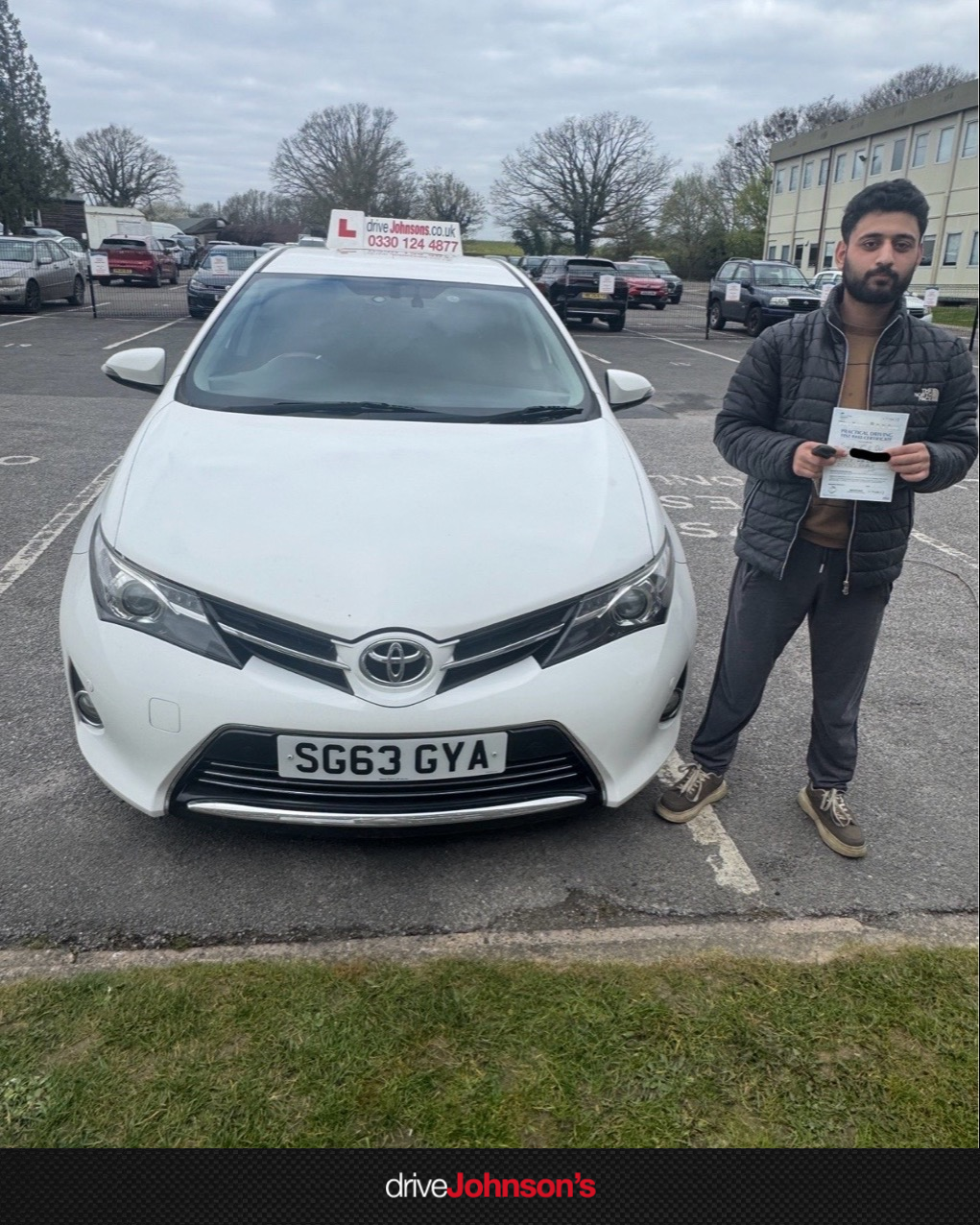 Syed Zain Zulqarnain Pass Photo