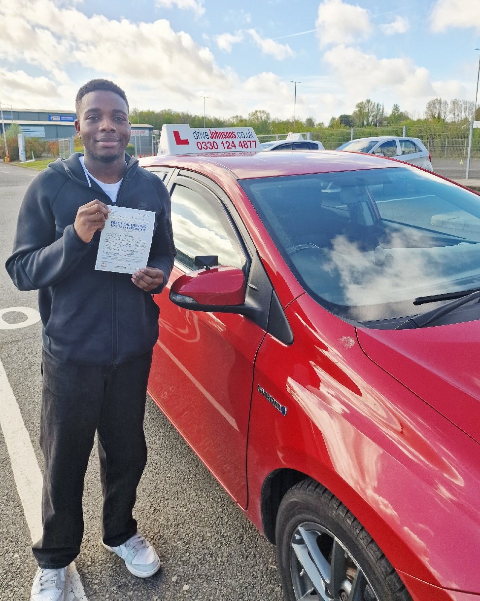 Vilgil Wanderema Pass Photo