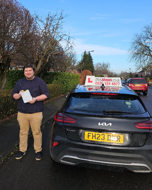 driving test pass photo of Ewen Paterson