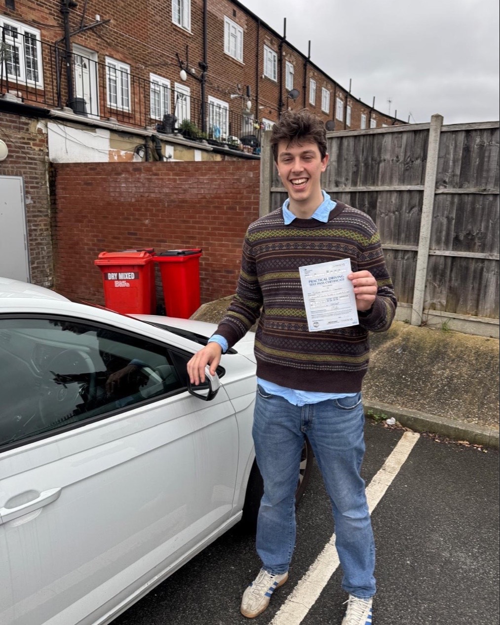 Justin Thompson Pass Photo