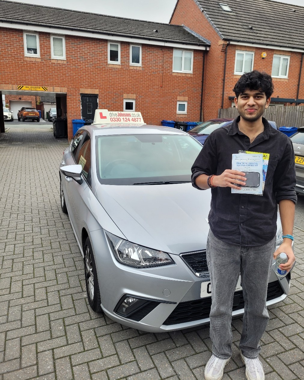 driving test pass photo of Ishaan Dev