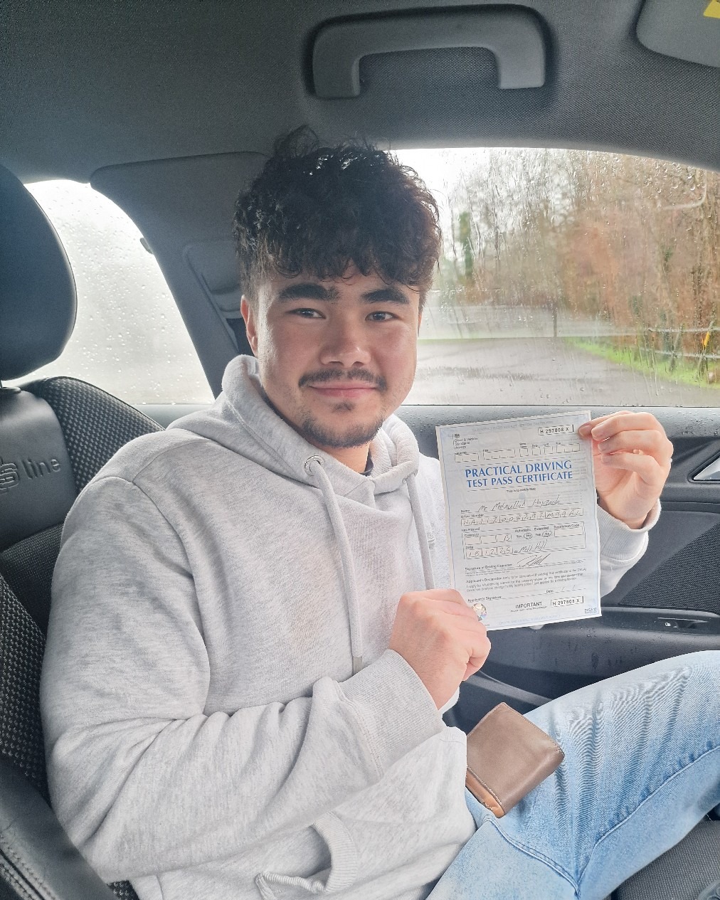 Matinullah Hajizada Pass Photo