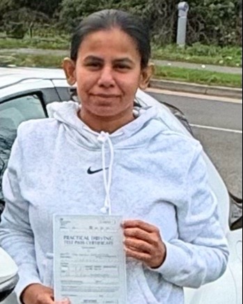 driving test pass photo of INDU KALYANI RATHNAYAKA MUDIYANSELAGE