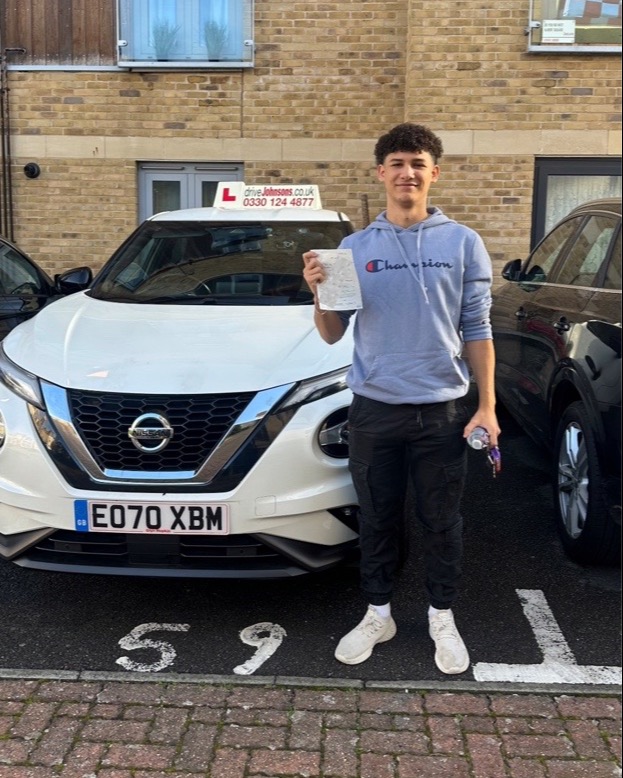 Leylan Power Pass Photo