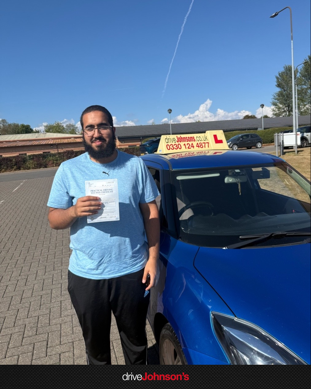 Omar Aldhfeiry Pass Photo