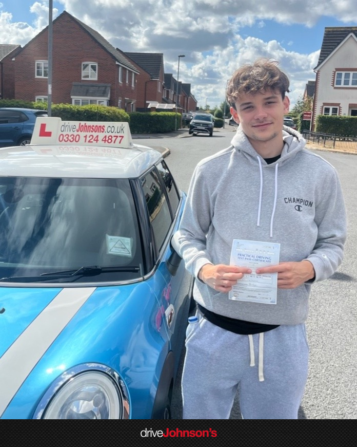 Tymon Wozniak Pass Photo