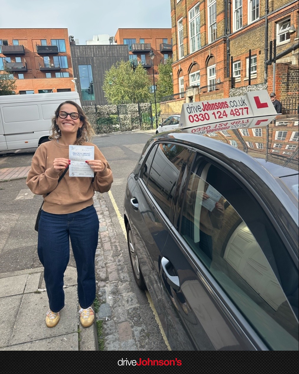 Caroline Contin Rodrigues Pass Photo