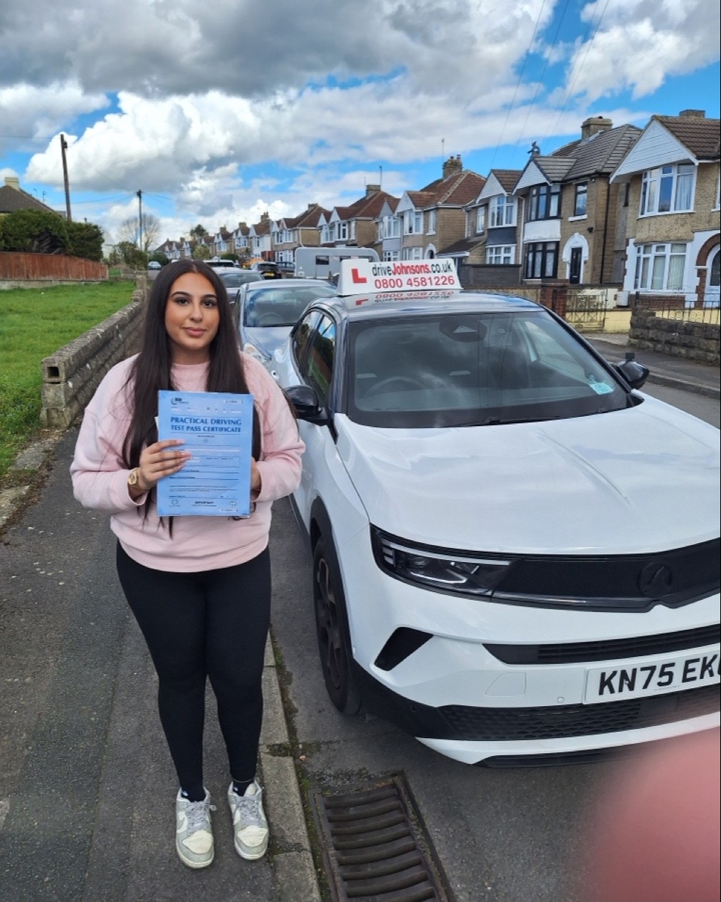 driving test pass photo of Jasmin Dosanjh