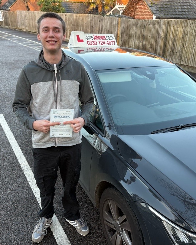 driving test pass photo of Lee Collins