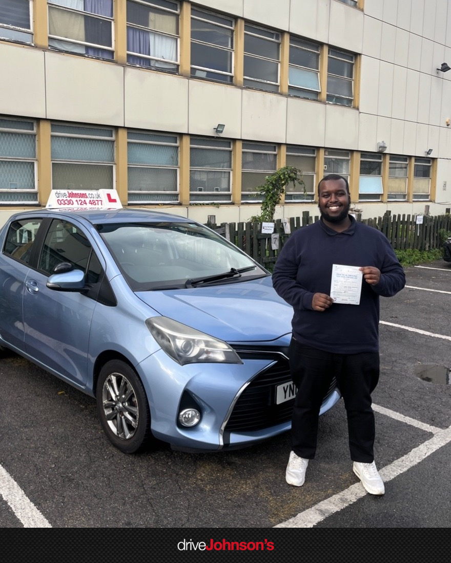 Ilyas Abdullkadir Arale Pass Photo