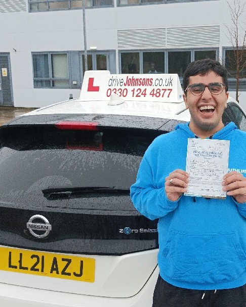 driving test pass photo of Naveed Naheed