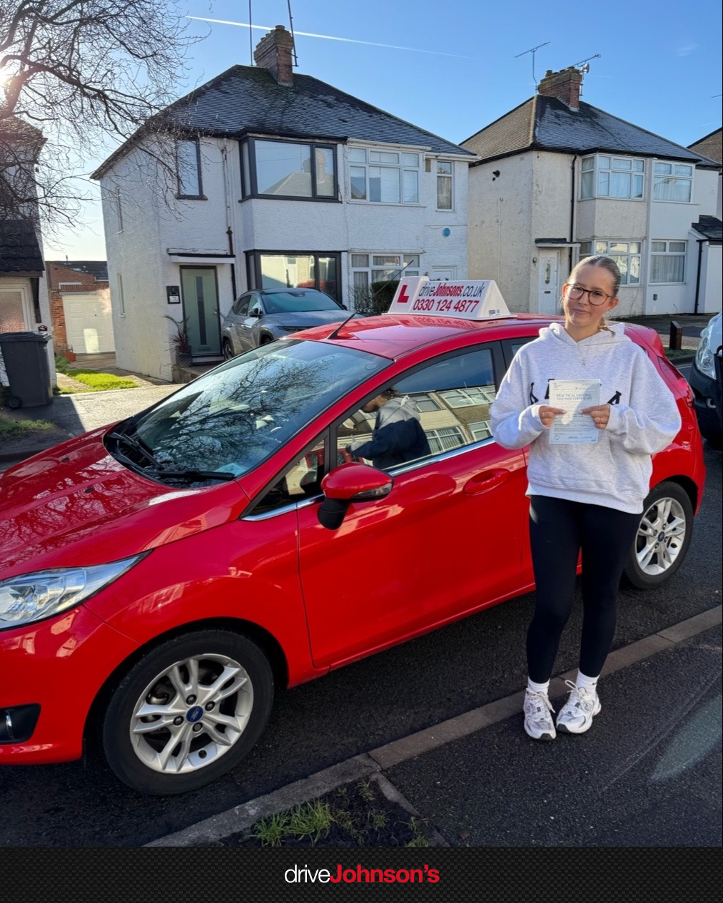 Kirsty Tuffen Pass Photo