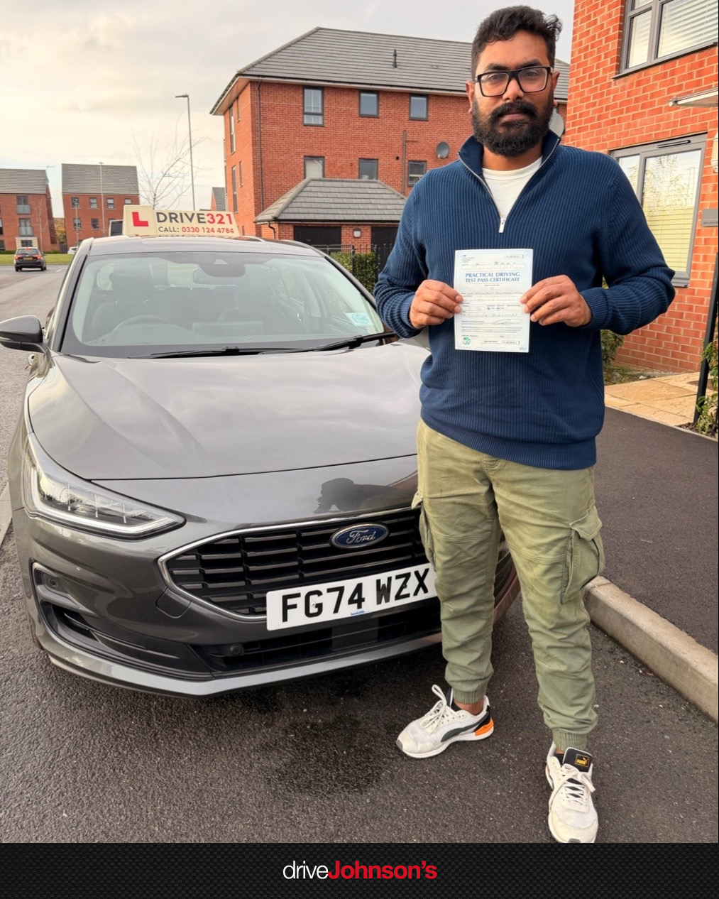 Nirojan Selvachandran Pass Photo