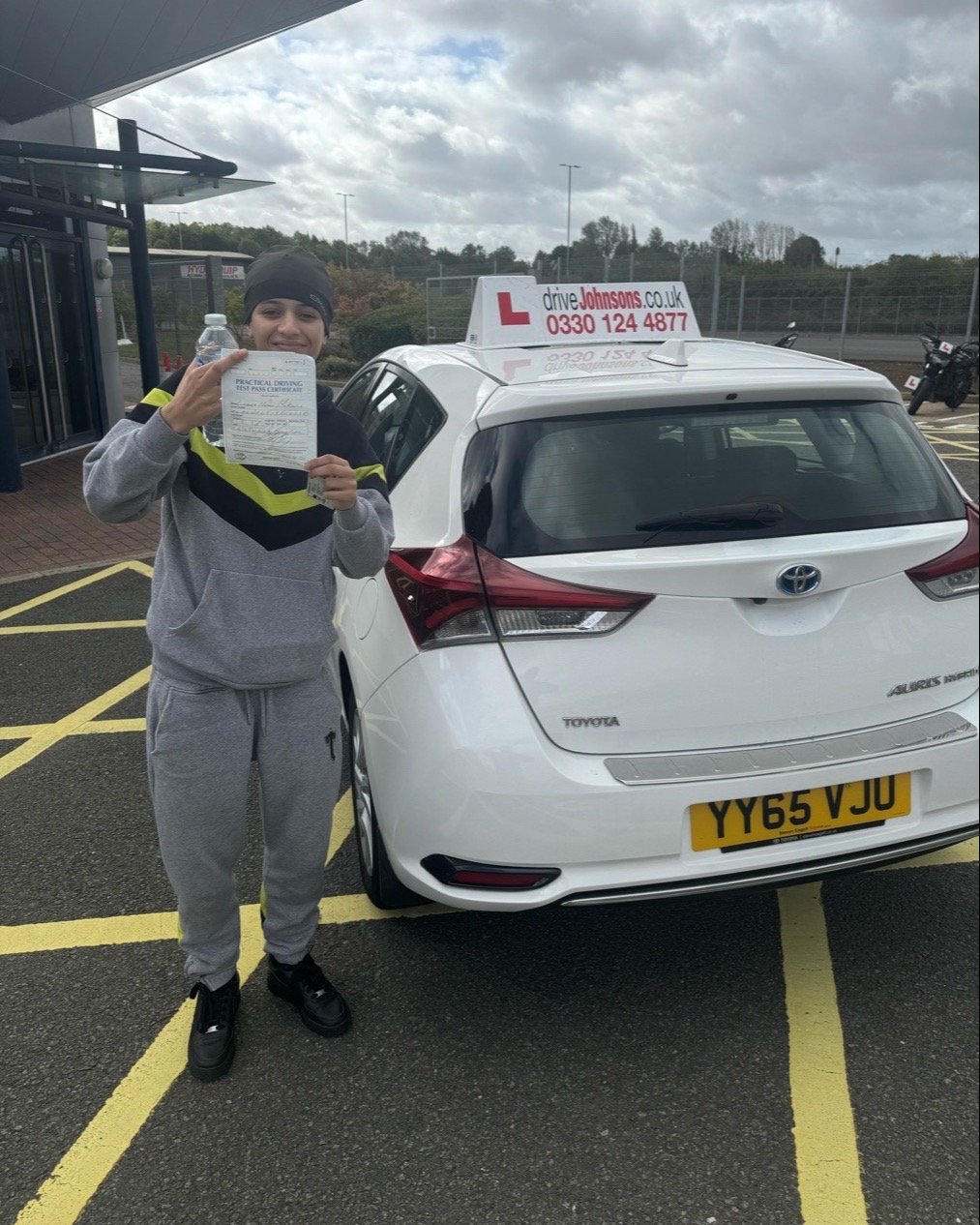 driving test pass photo of Laurnea Mckenzie