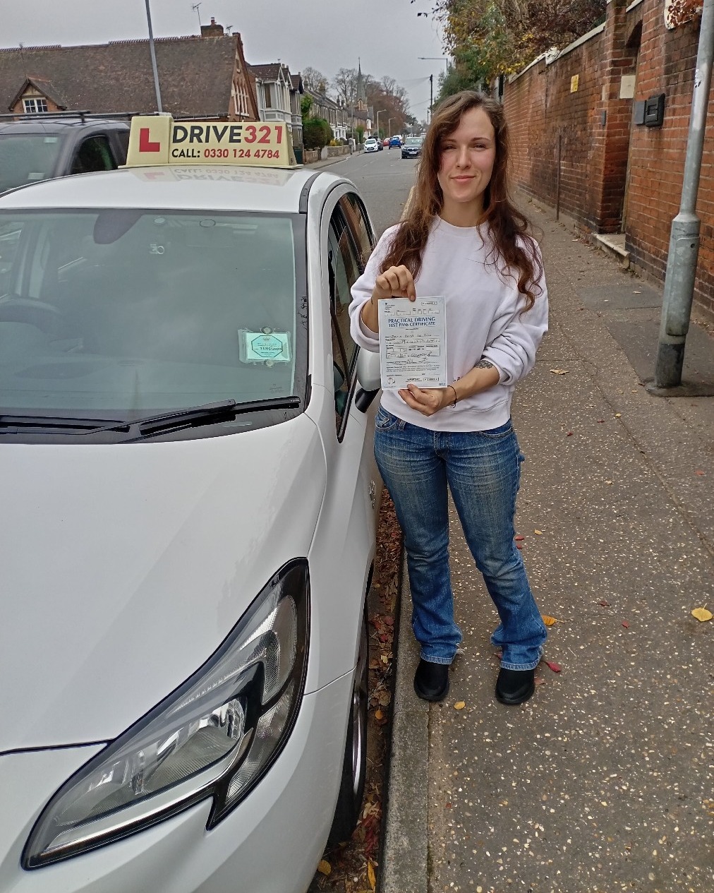 Tamsin le doo Pass Photo