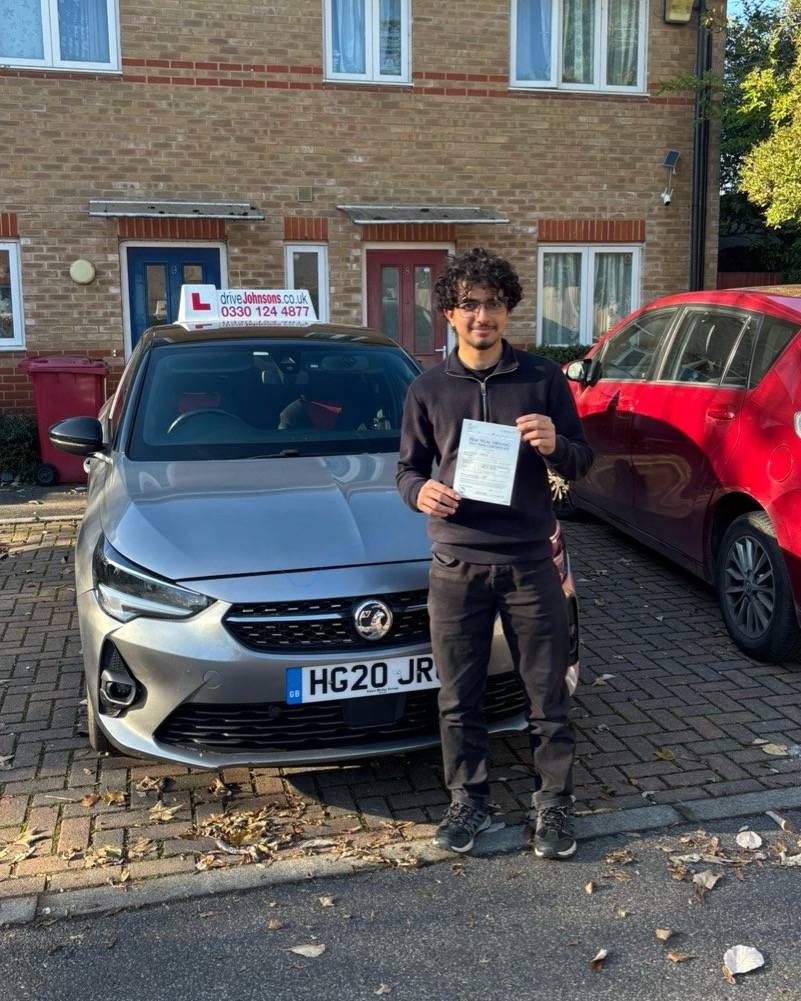 driving test pass photo of Usayd Hamid