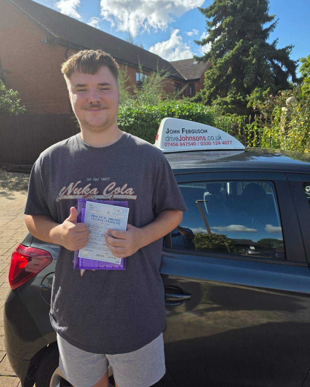 Kyle Gower pass photo