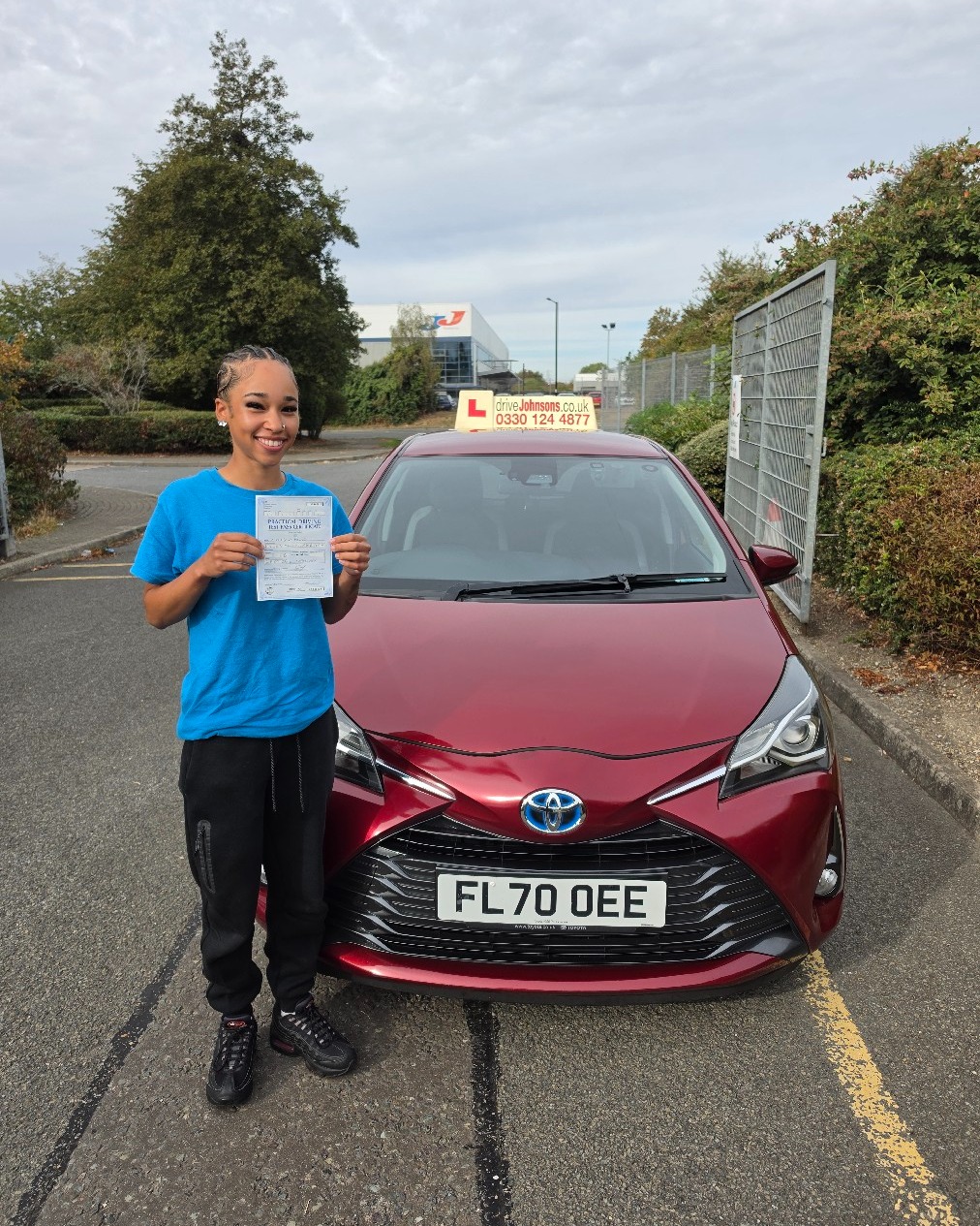 Ebony Howes Pass Photo