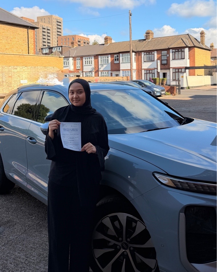 Ahmed Eva Pass Photo