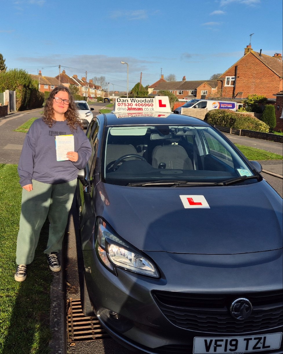 driving test pass photo of Jessica Gray