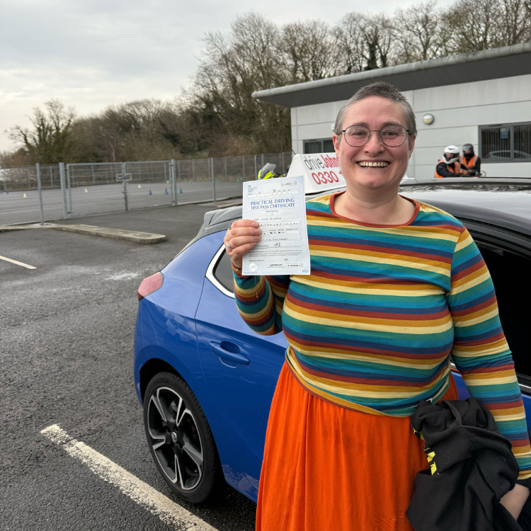 Lara Ann Dickens Pass Photo