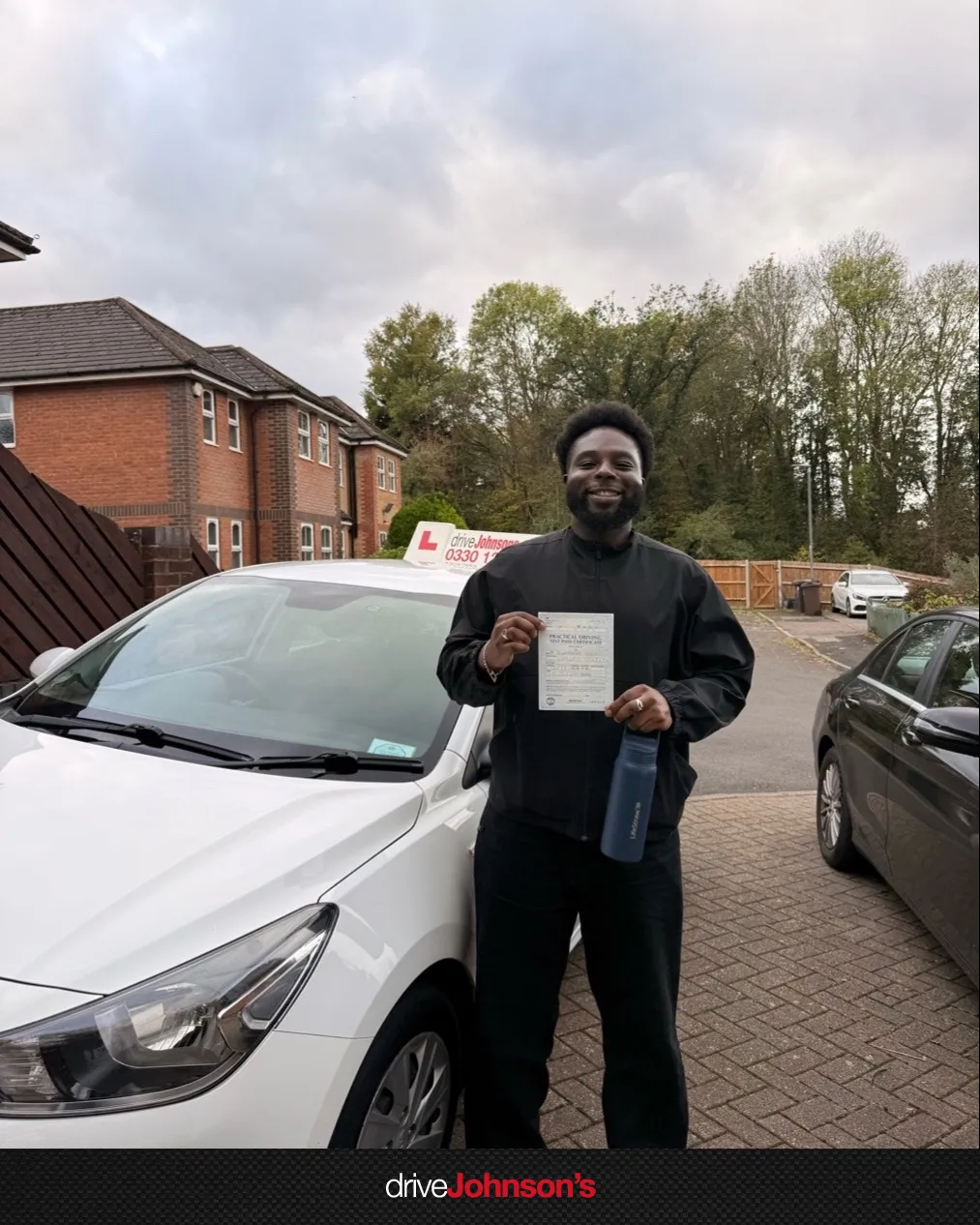 Tobi Osiyemi pass photo