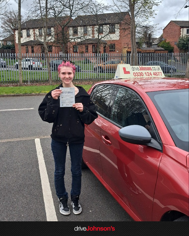 Hannah Williams Pass Photo