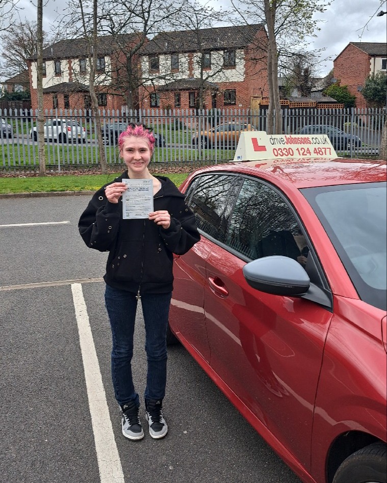 Hannah Williams Pass Photo