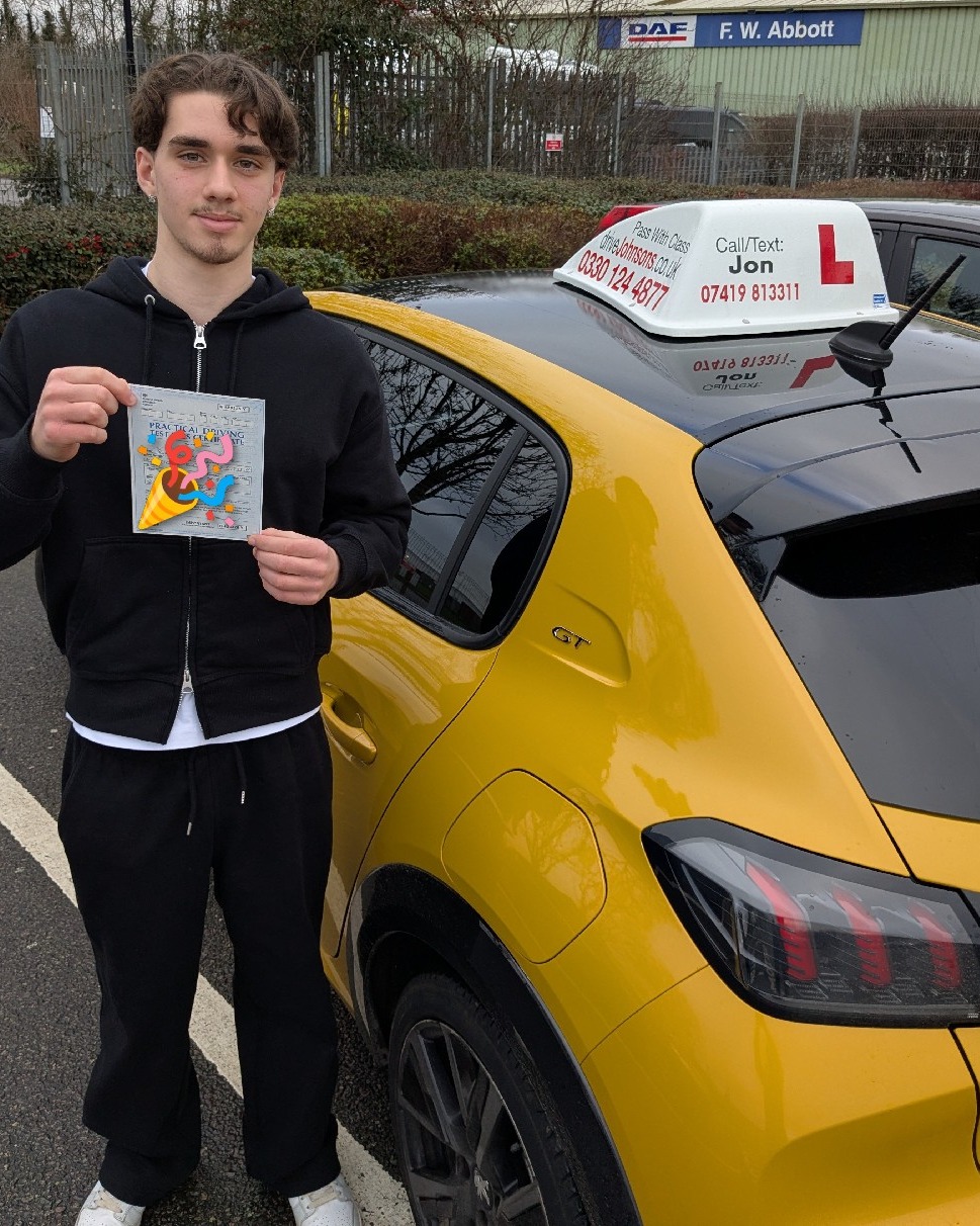 Giacchino Pass Photo