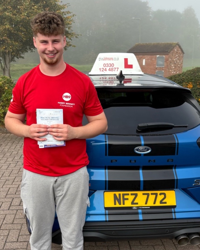 driving test pass photo of Rhys Williams