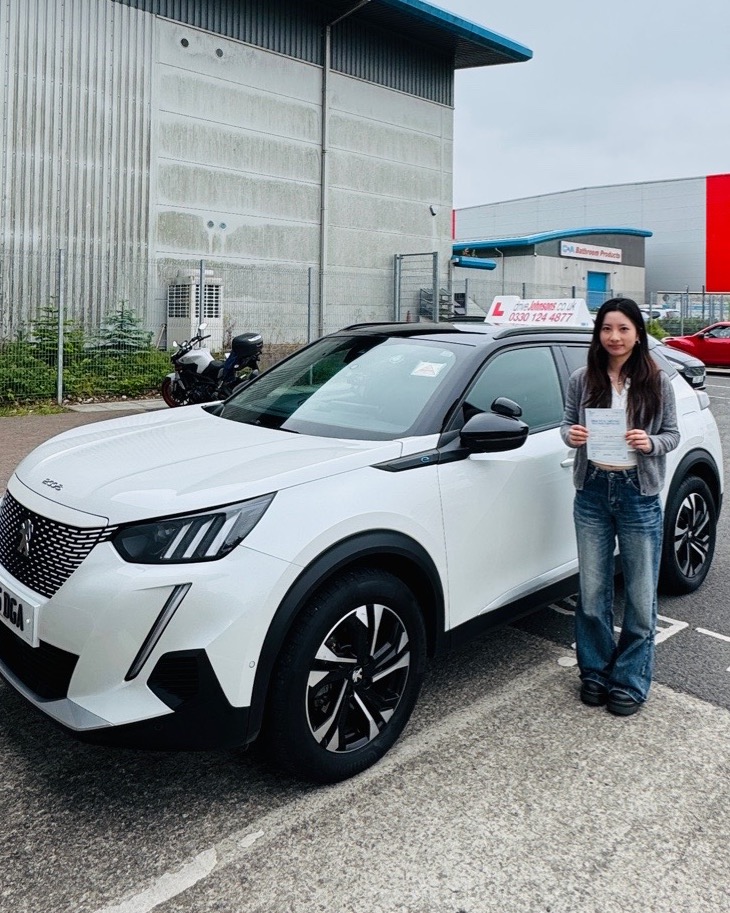 Zhiling Yang driving test pass photo of Zhiling Yang
